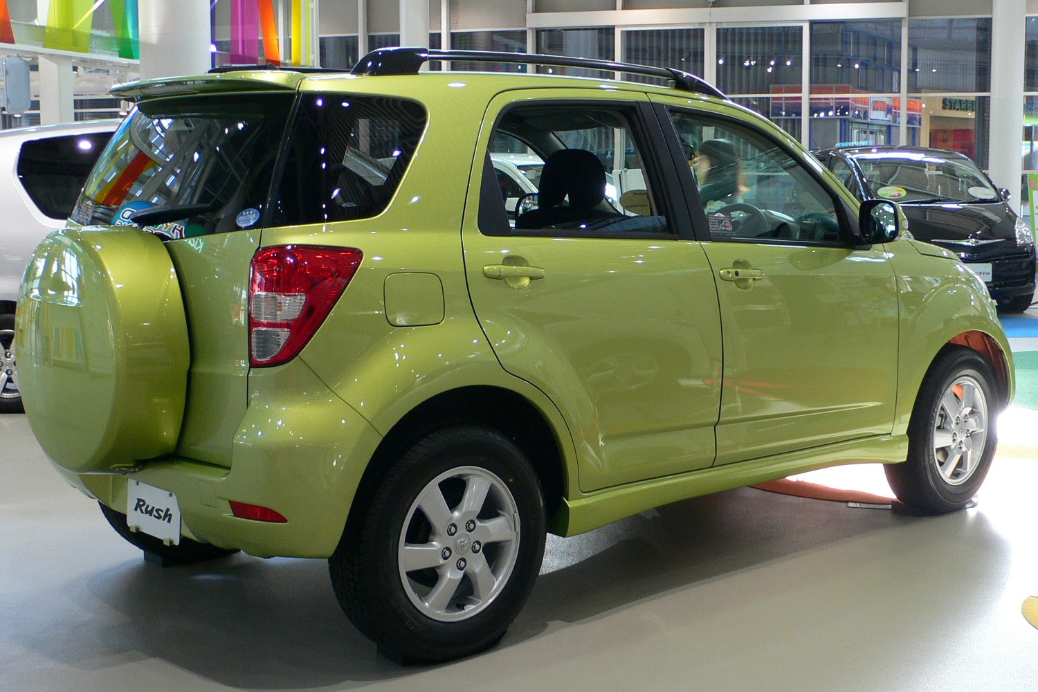  Harga  toyota  rush 
