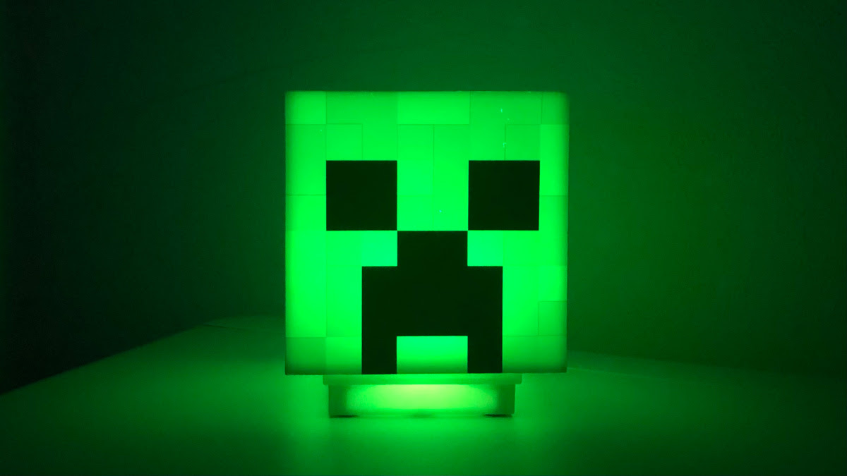 レビュー 動画有 クリーパーフェイスライトは意外と可愛い マインクラフト Gameshes ゲームシーズ