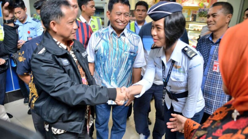 Petugas Bandara yang Ditampar Maafkan Istri Jenderal, Kasus Berakhir Damai?