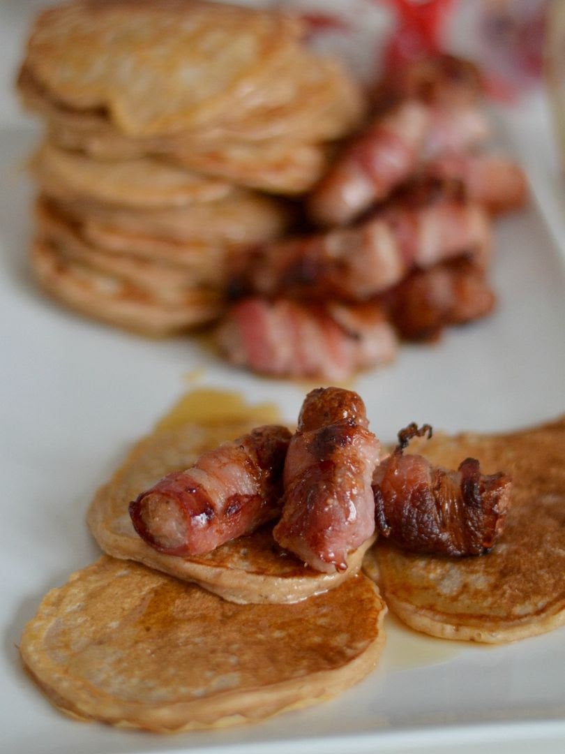 Christmas Breakfast - Pigs In Blankets & Cinnamon Pancakes