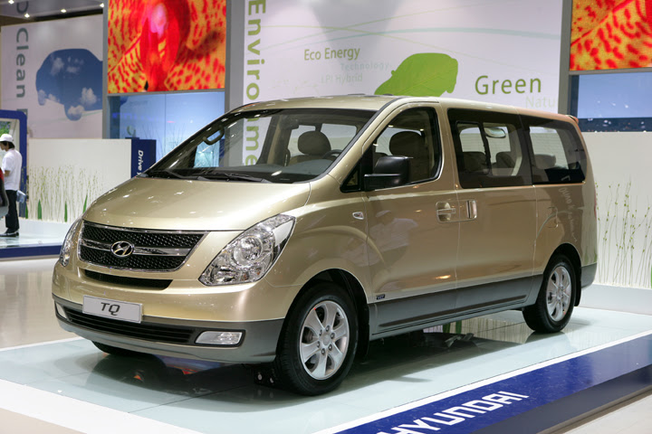 hyundai van look