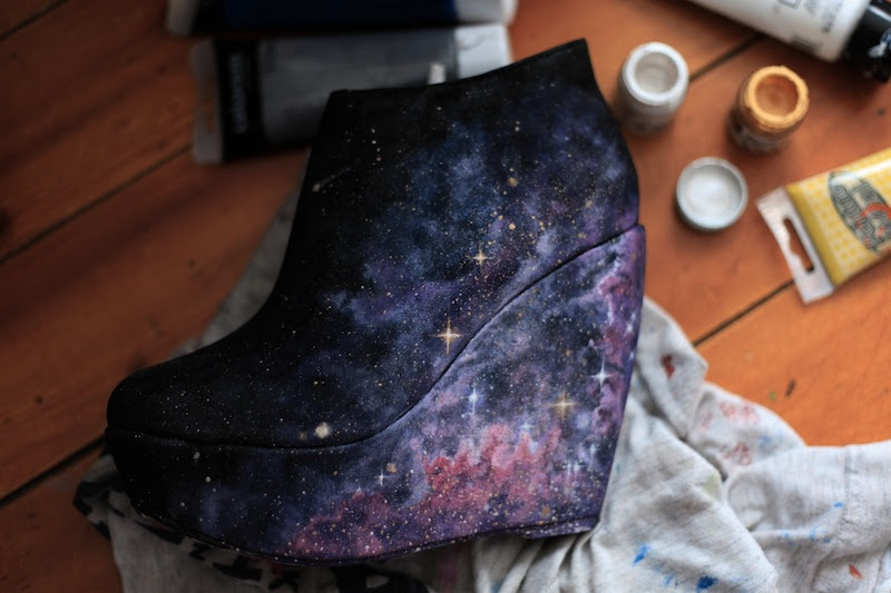 AlexandraSophie Etsy handpainted Galaxy wedge shoe