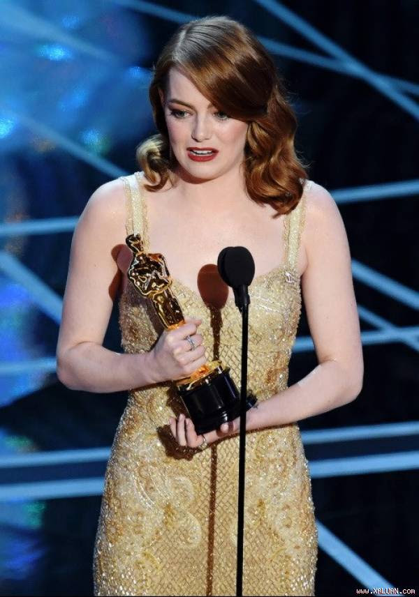  Cá nhân Emma Stone có giải Nữ diễn viên chính xuất sắc nhờ La La Land tại Oscar năm nay. Ảnh: AP.