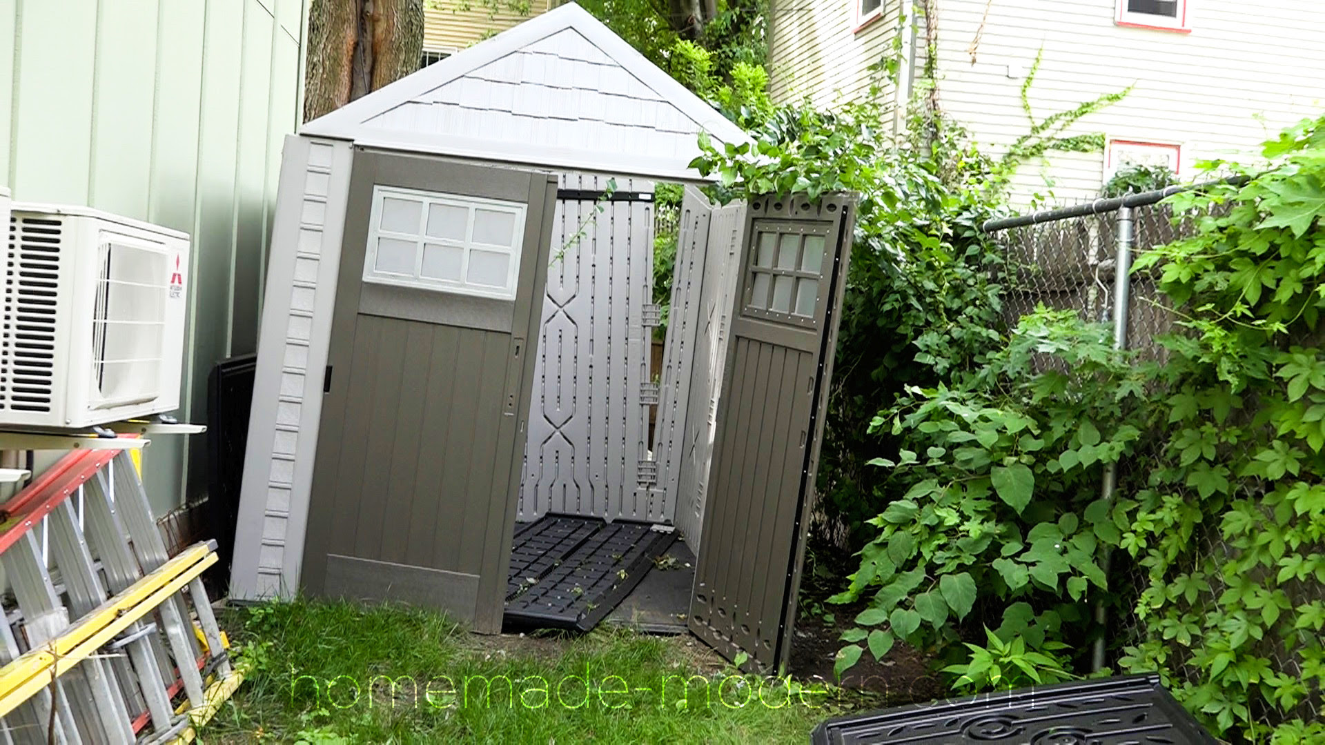 HomeMade Modern Blog: DIY Concrete Slab Foundation