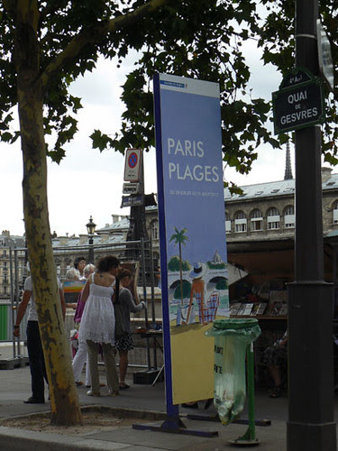 affiche paris plages.jpg