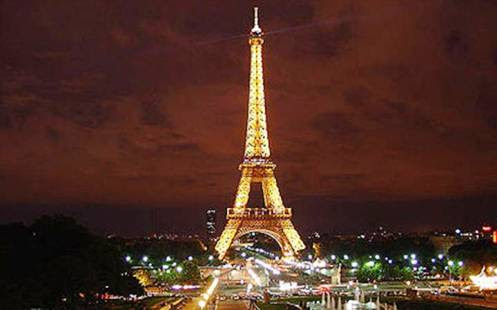1. Paris France 10 Places to Go On Valentines Day 2012