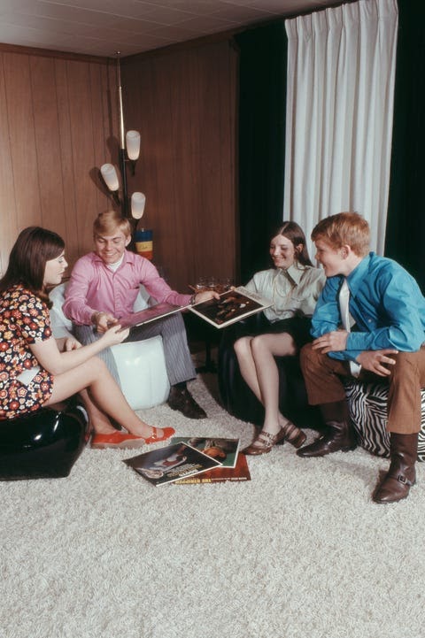 70S Home Interior / 70s Living Room Ideas Gorgeous 70s Living Room Decor - Nancy maranan / berkshire hathaway.