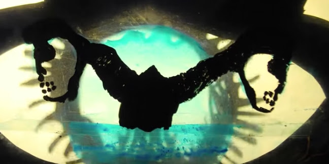 tUnE-yArDs Share Stop-Motion "Rocking Chair" Video