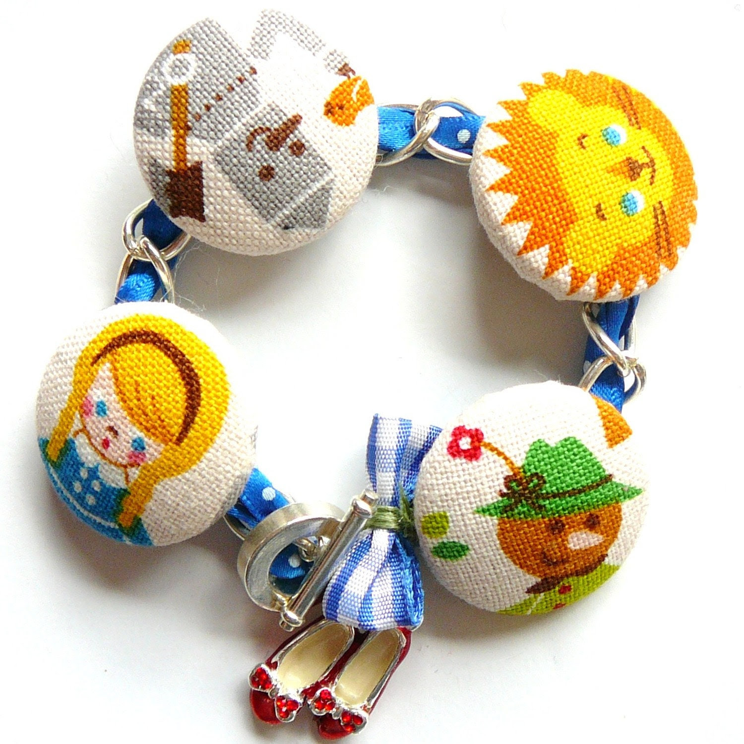 the wizard of oz ruby slippers charm bracelet