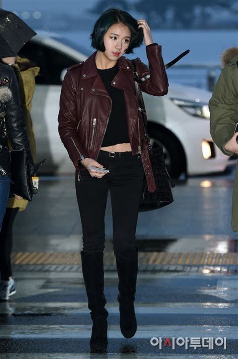 airport fashion  leaving  mama  kpopmap