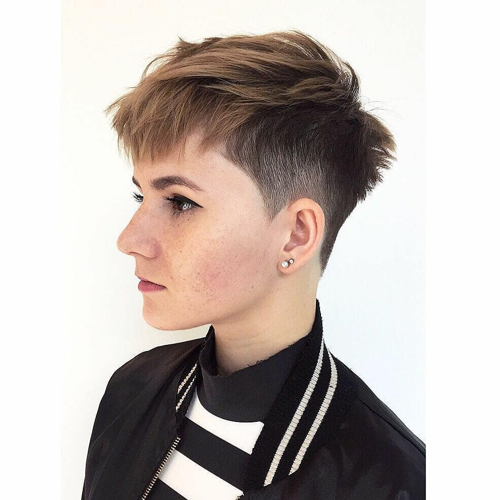 10 Cute Short Haircuts for Women Wanting a Smart New Image ...