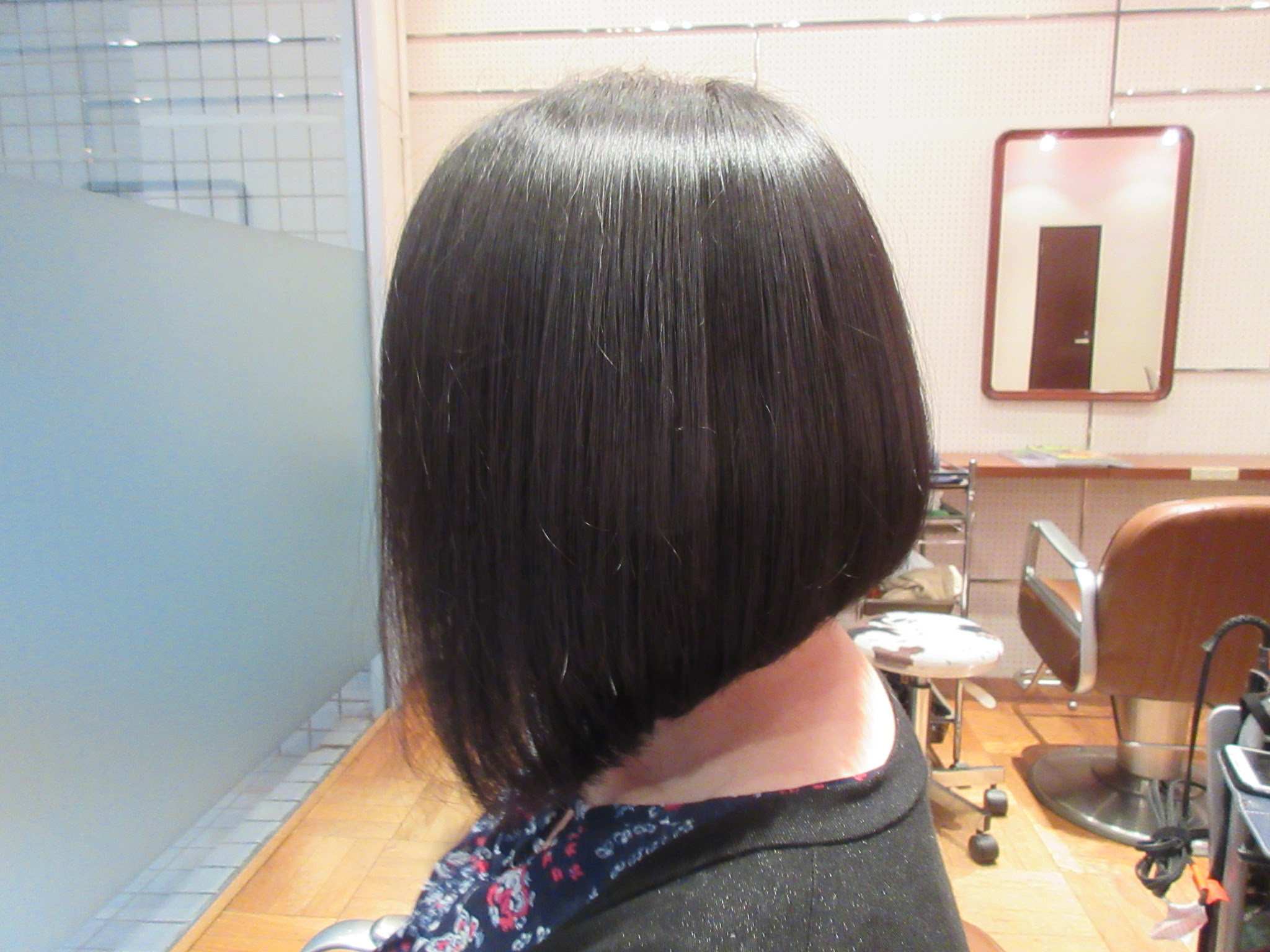 ４０代ボブスタイル ４０代ヘアスタイル ４０代ヘアカタログ ４０代髪型 50代60代のご婦人の髪型を素敵にする美容師樽川和明