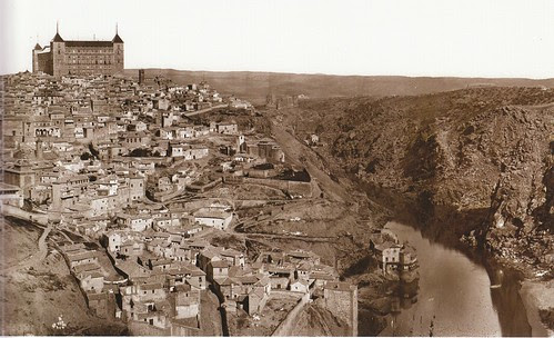 Vista del Alcázar y el río Tajo en 1872. Fotogafía de Jean Laurent. Archivo Ruiz Vernacci