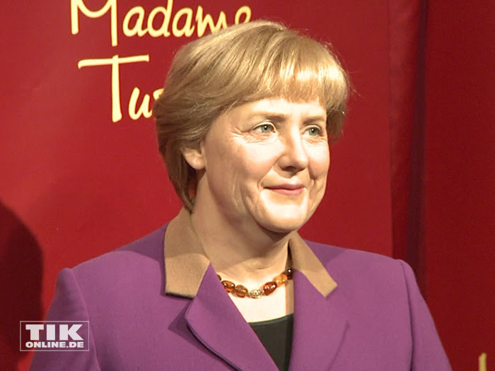Die Dreifache Angela Merkel Gipfeltreffen Im Madame Tussauds Berlin Tikonline De