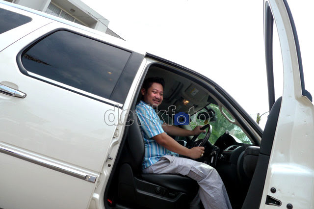 Ki Kusumo Hobi Koleksi Mobil Mewah