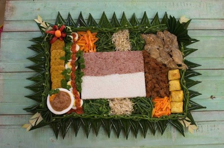 Tumpeng Nabrak Pakem Mengapa Tidak Republika Online
