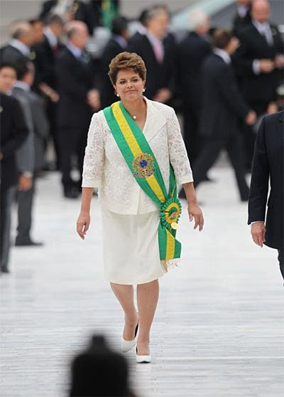 Roupa da posse de Dilma: você gostou ou não? - Blog Social 1