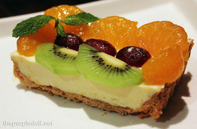 White Chocolate Mixed White Tart P195