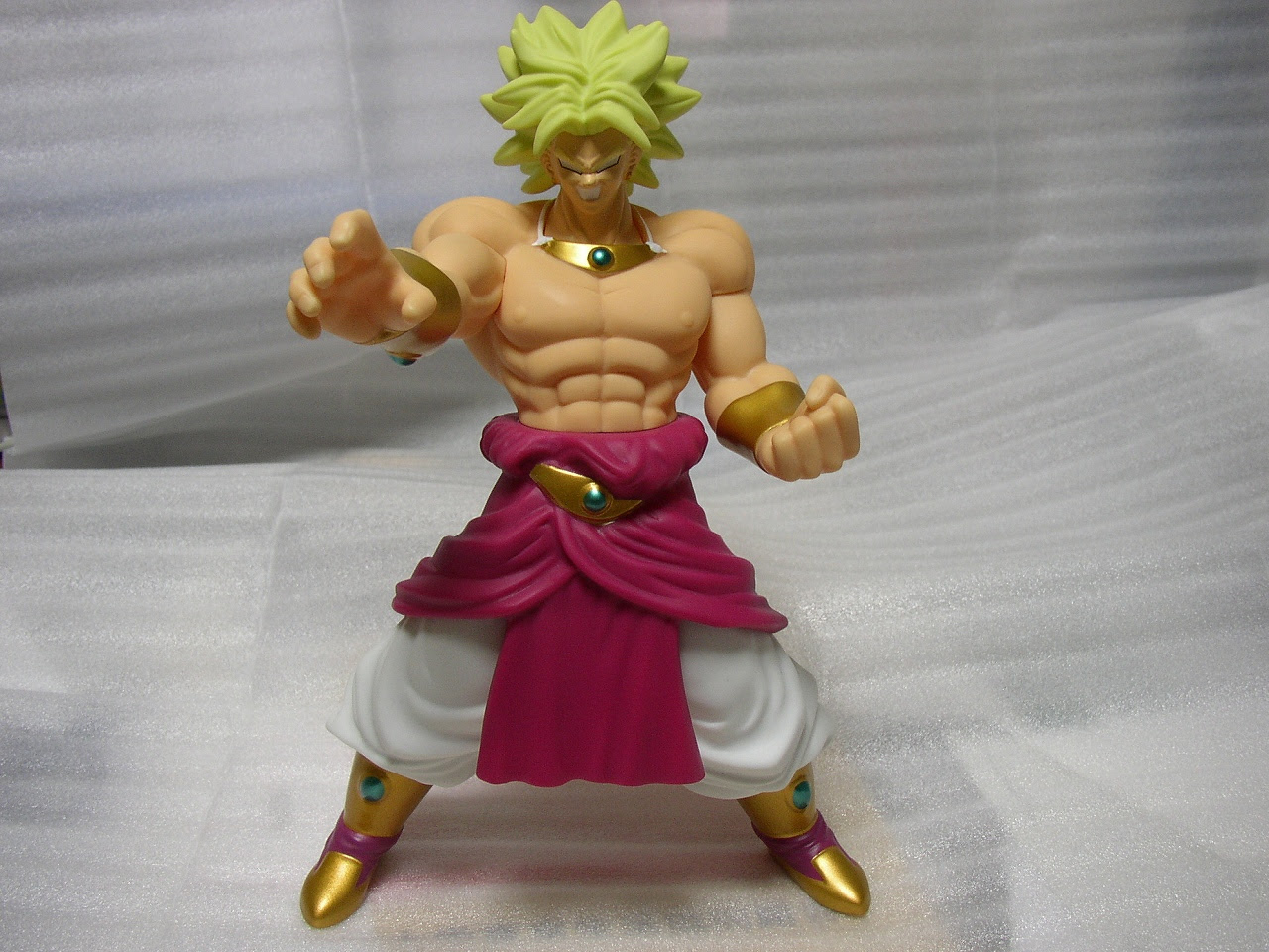 フィギュア レビューブログ ドラゴンボールｚ 組立式ｄｘソフビフィギュア ブロリー
