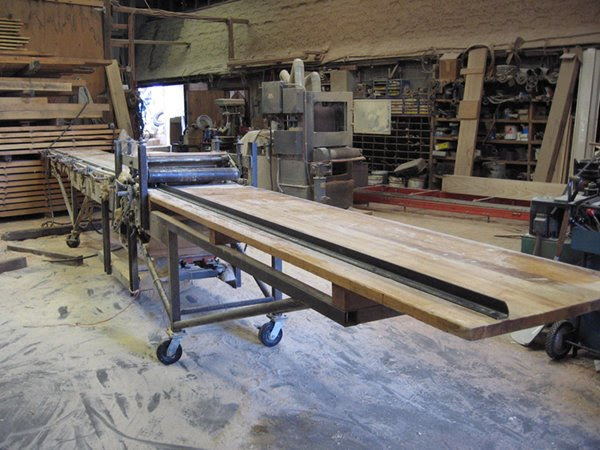 Homemade straight-line ripsaw