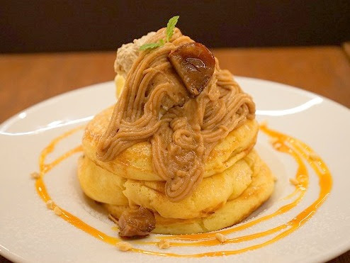 ビブリオテーク梅田イーマ店でモンブランパンケーキを堪能してきました スイーツレポーターちひろのおいしいスイーツセレクション