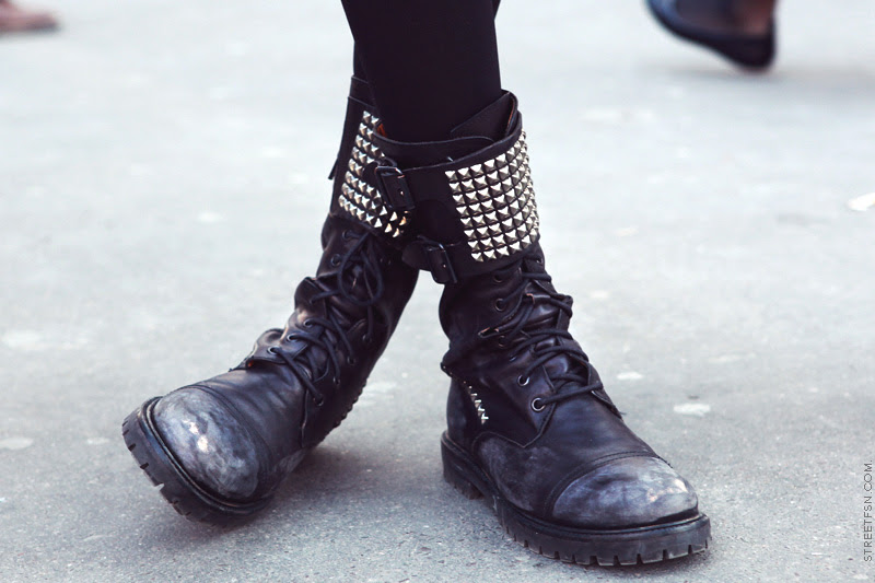 studded army military boots, combat boots