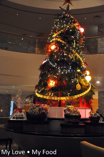 2009_12_25 Westin Living Room 004a