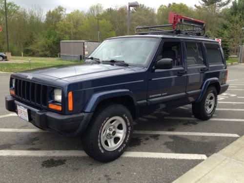 Buy Used 00 Jeep Cherokee Sport Auto 4x4 Patriot Blue Pearl In Mansfield Massachusetts United States For Us 7 500 00