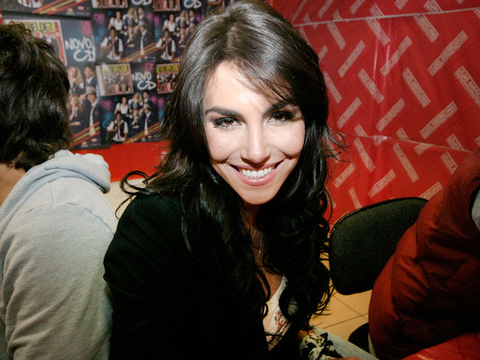 Mel Fronckowiak ganhou presentes de fãs. Autógrafos no encarte do álbum dos Rebeldes eram os mais pedidos pelos fanáticos. Leia mais!