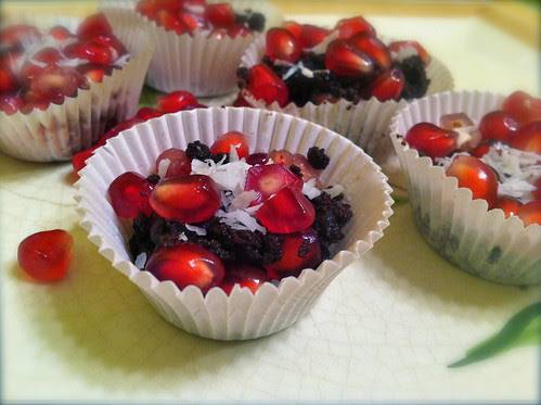 Pomegranate Coconut with TCHO Dark Chocolate Clusters