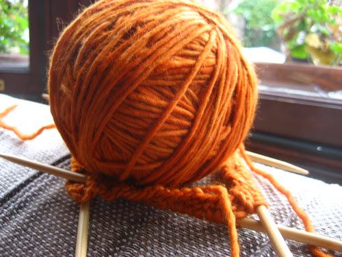 Autumnal hurricane hat