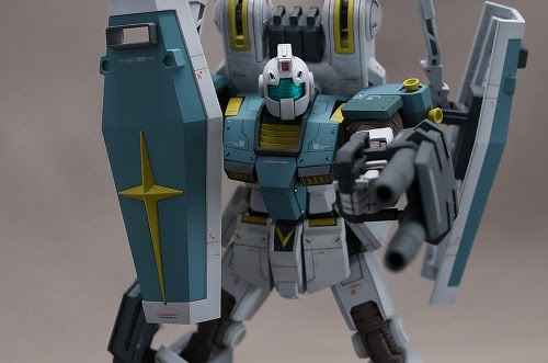 かっこいいhgジム サンダーボルト版 が出来ました ガンプラ製作レポート Zbok 今夜もガンプラ