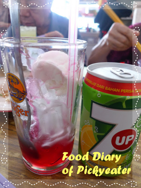 Image Hosted by PicturePush - Photo Sharing