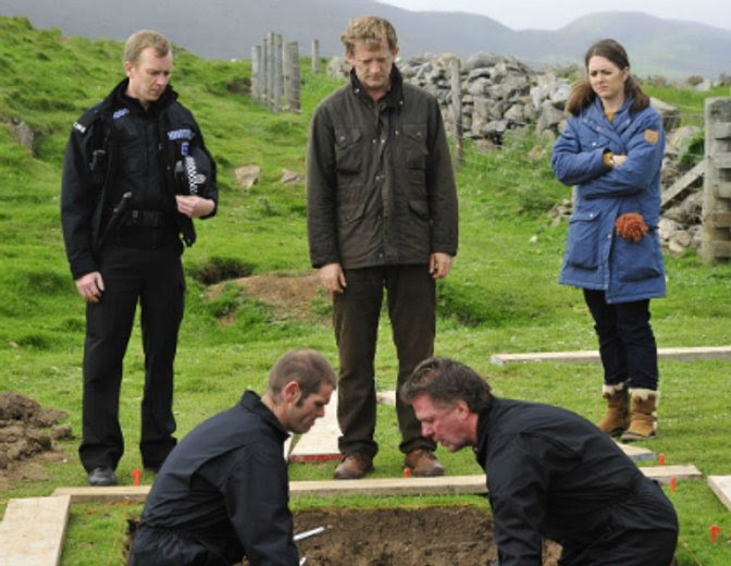 Mord auf Shetland: Staffel 2 läuft im Mai im TV & im ...