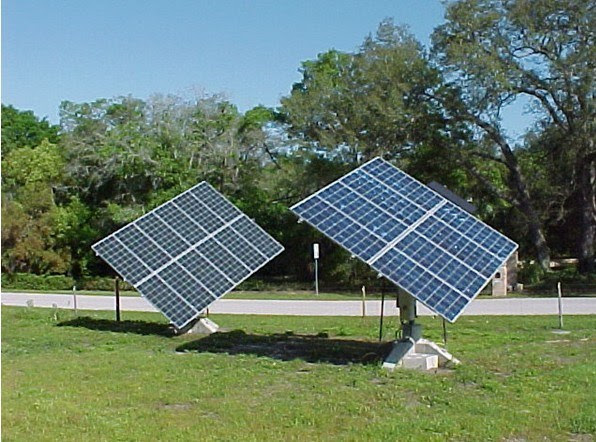 solar-panel-tracker Images - Frompo - 1