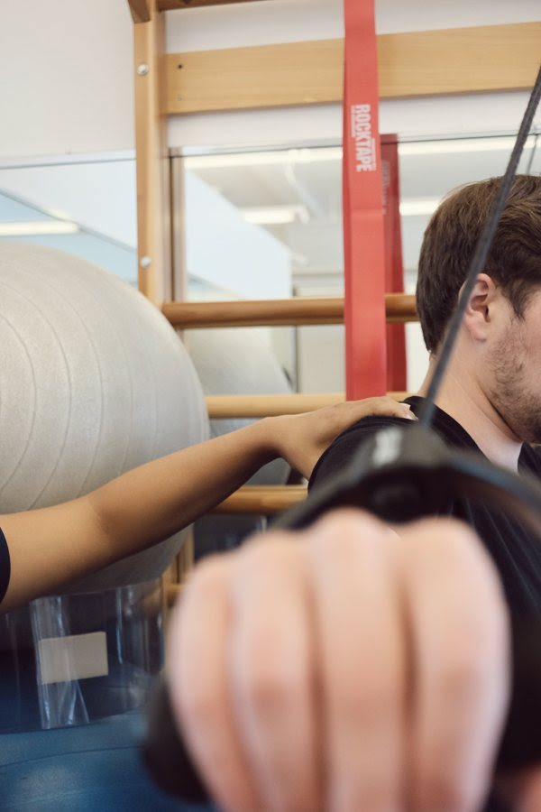 Physical Therapy For Frozen Shoulder Adhesive Capsulitis