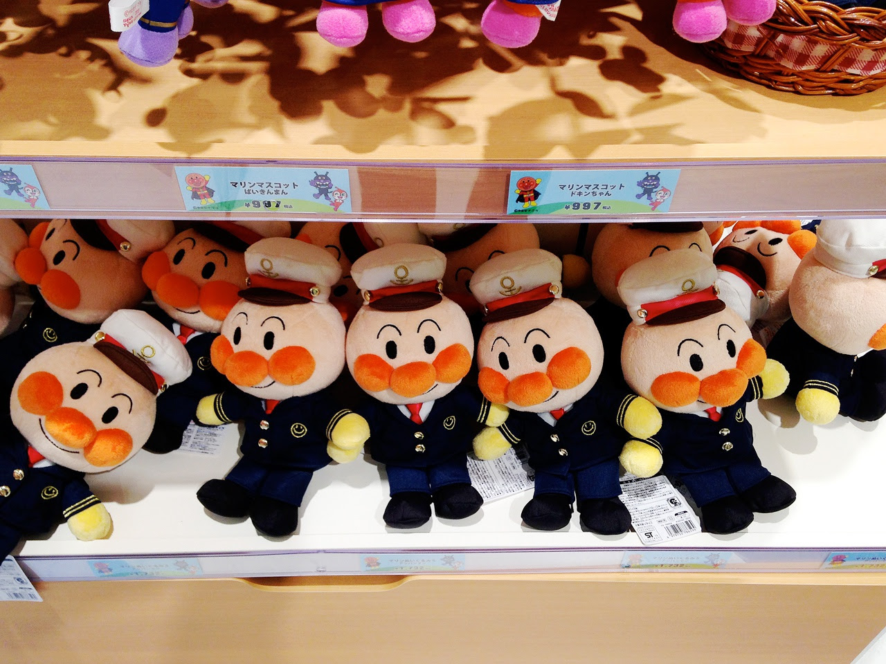 神戸アンパンマンこどもミュージアム モール 神戸観光 神戸の観光情報ご紹介 観光スポット お土産 グルメ ホテル