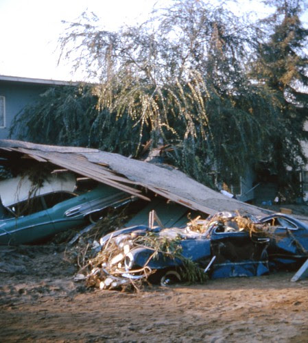 Village Green - Baldwin Hills Flood by srk1941