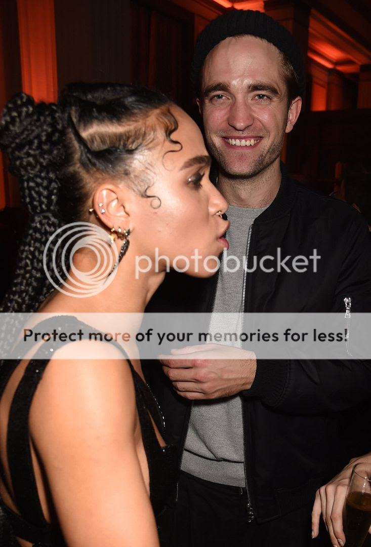  photo RobPattinson.Twigs 2.jpg