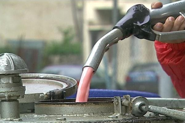 Φθηνότερο το πετρέλαιο θέρμανσης από το αέριο για όσους δικαιούνται επίδομα