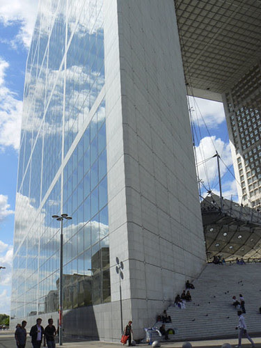 côté de la grande arche.jpg