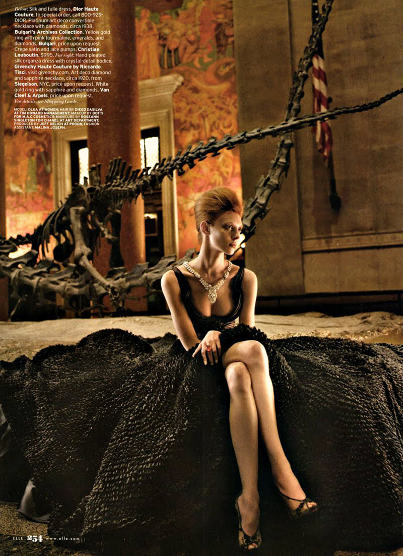 Fashion Model, Style inspiration, Fashion photography, Long hair