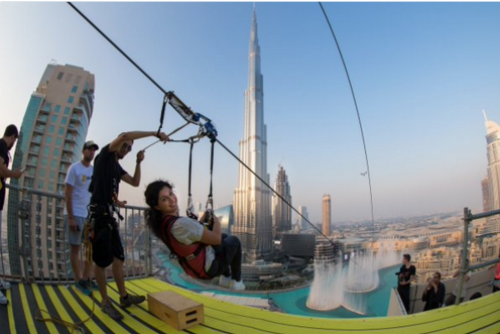 duong-zipline-ngay-giua-trung-tam-dubai