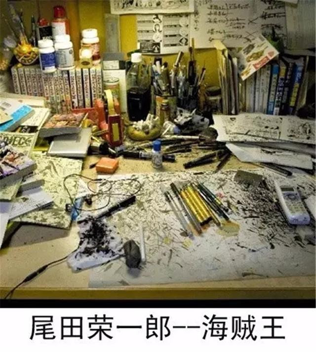 岛国漫画家工作环境 基本就是牙医诊所椅子进化款 但看起来很