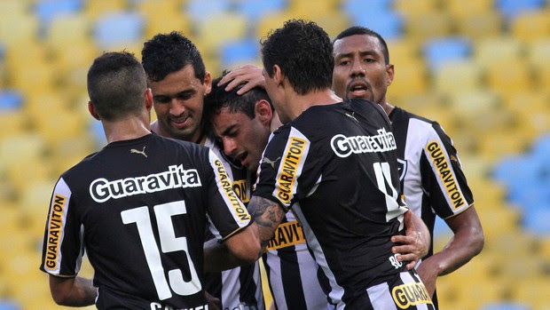 daniel gol botafogo x santos (Foto: Satiro Sodré/SS Press)