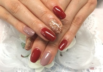 ネイルサロンfastnail Plus新宿店のネイリスト 渡部聡美のネイルブログ ピンク グラデーション ラメ ピンクゴールド 赤 レッド 15 冬 人気 ワンカラージェルネイル ネイルサロンファストネイルプラス新宿店 ネイリスト渡部聡美 わたなべ さとみ