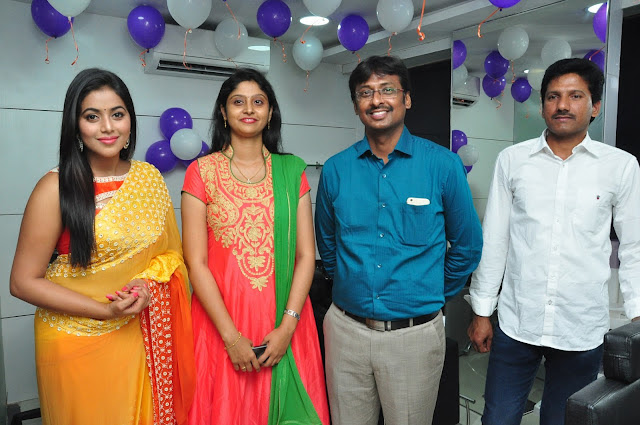 South Indian Actress Poorna has launched Amaravati’s much loved Naturals Family beauty Salon at Sri Sai Bhagwati Towers, Beside Sarada College,BRTS road,Gandhi Nagar.