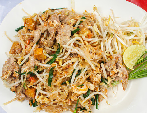 Som Tam dan Serangga Goreng, Jajanan Kaki Lima yang Renyah Gurih