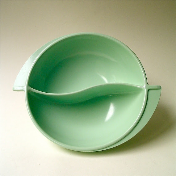 vintage Melmac Mint Green Boontonware Divided Bowl
