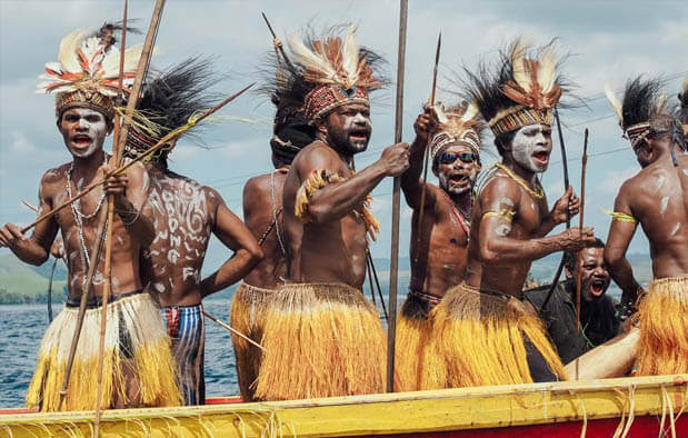 34 Pakaian Adat beserta Nama dan Asal Provinsinya di Indonesia 34 Pakaian Adat beserta Nama dan Asal Provinsinya di Indonesia